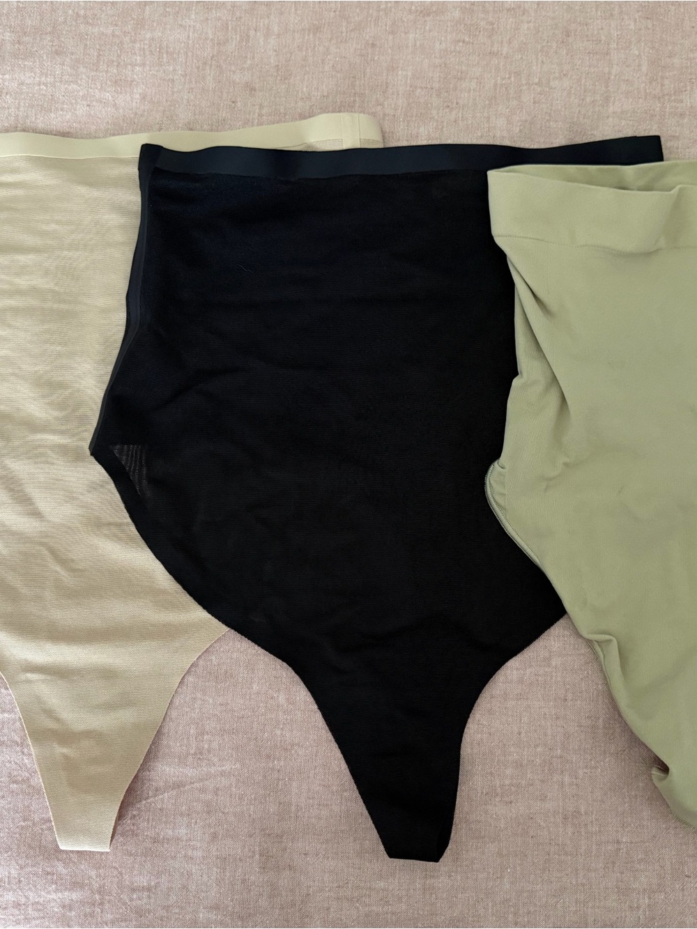 SKIMS High-Waist Seamless Thong Shapewear - Black & Beige